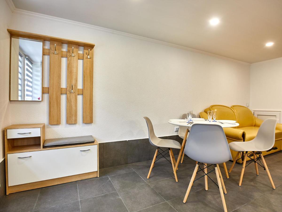 Private Apartment